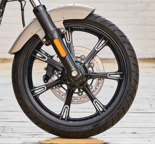 Llanta de 19" mecanizada